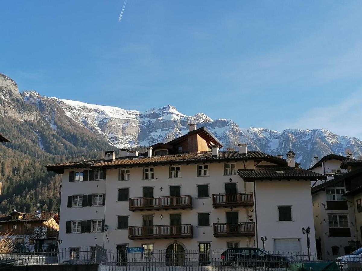Appartamento En Mez al Paes Dimaro Exterior foto